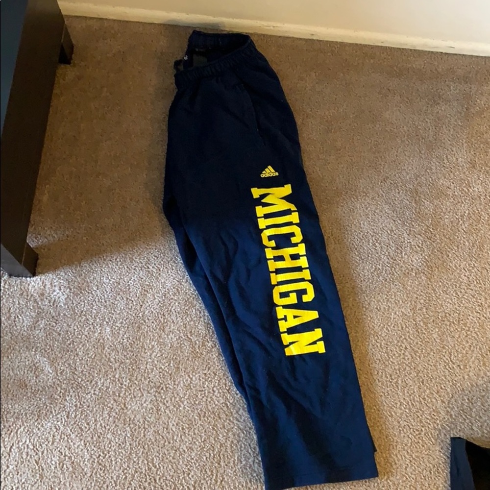 Michigan sweatpants